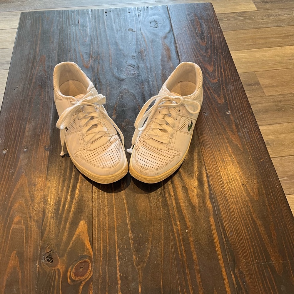 Lacoste W’s size 8 tennis shoes!